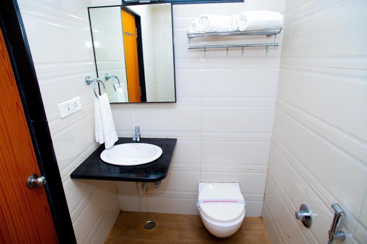 Hotel Simran Raipur  Bagian luar foto